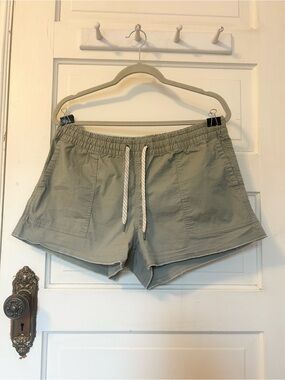 VUORI Vintage Ripstop Short Large Drawstring Utility Hike midrise organic cotton